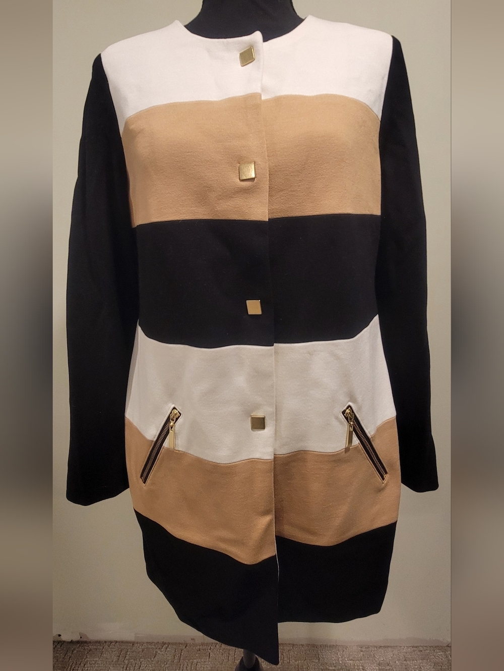 Chico's Colorblock Longline Blazer in Black, Cream & Tan